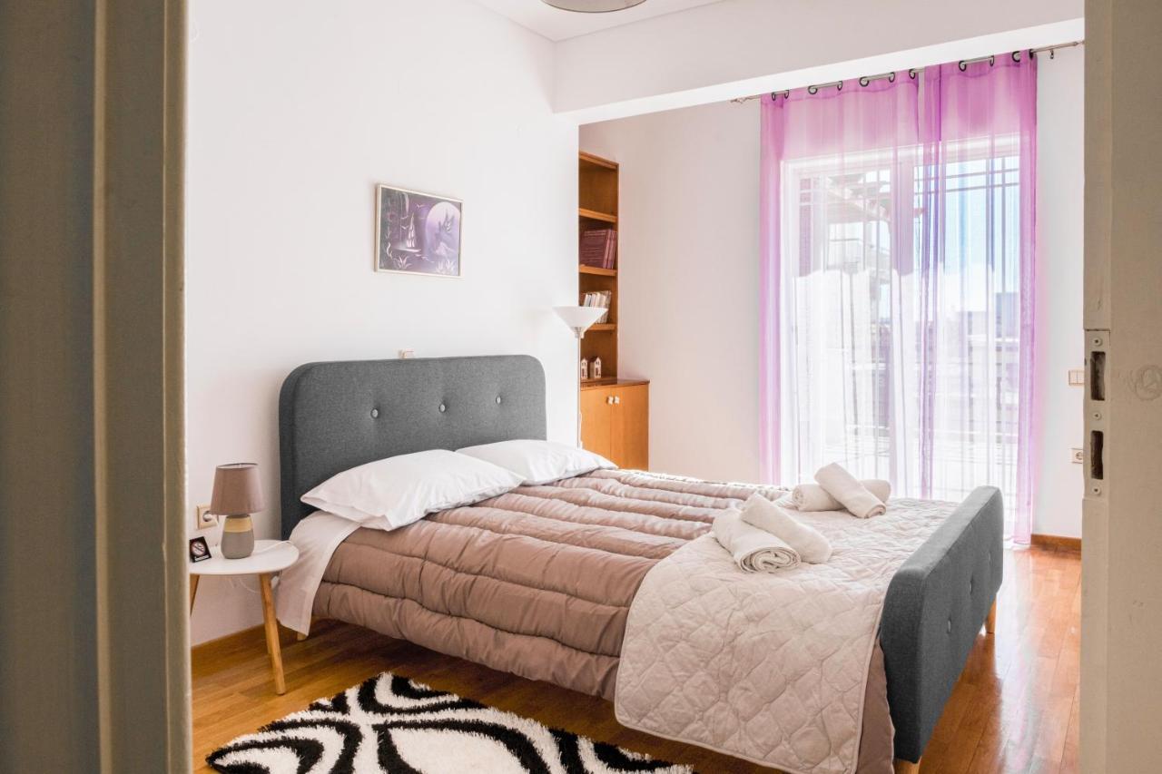 The Home Sweet Home - Family Friendly 2 Floor Apartment Kalamata Bagian luar foto
